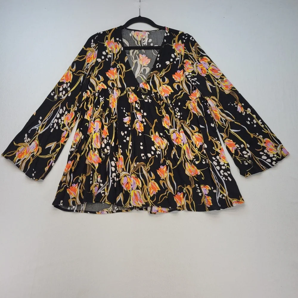Free‎ People Tunic Womens XS Black Floral Tulip V-Neck Bell Sleeve Babydoll Top